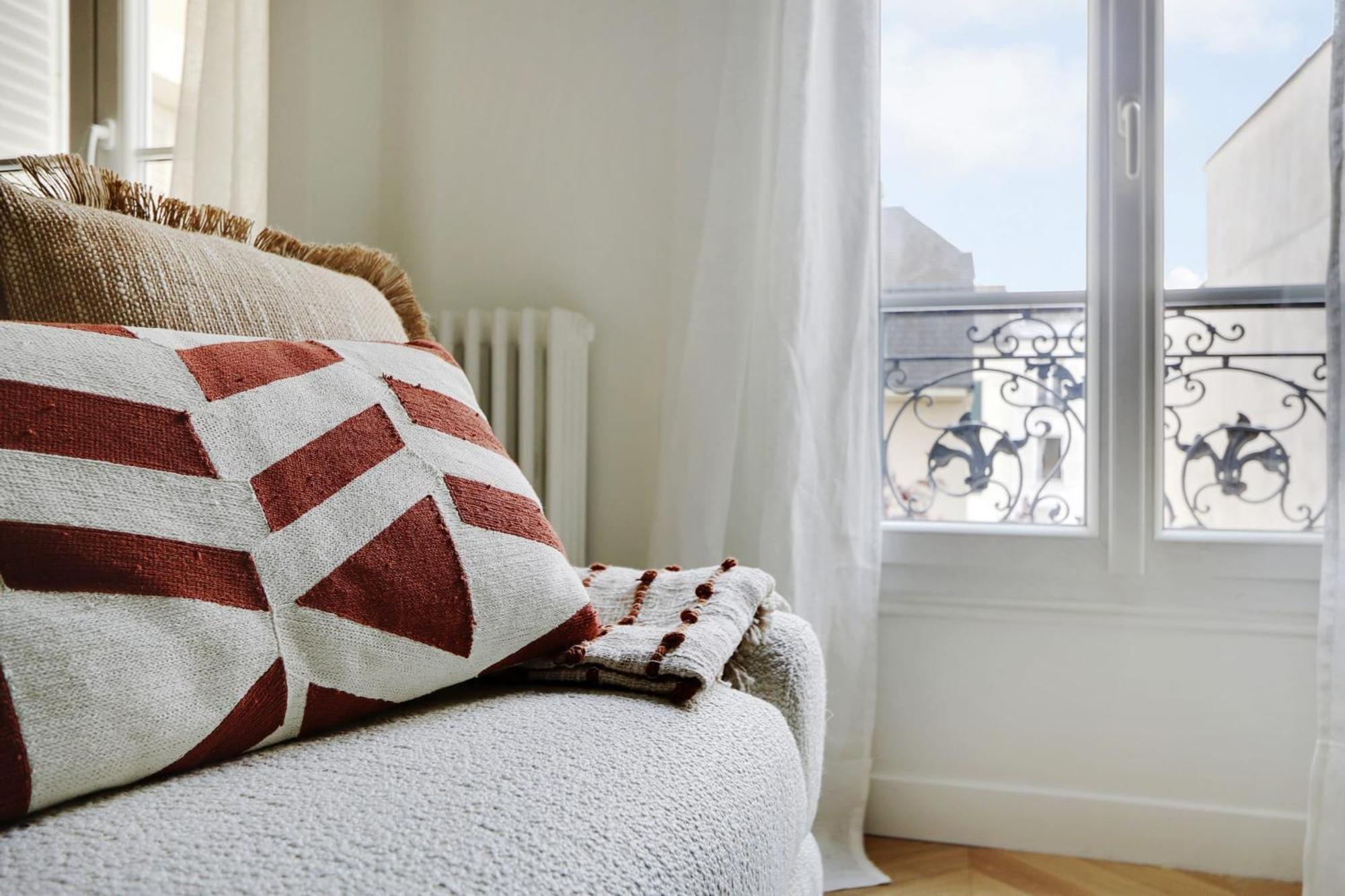 Apartment Chateau De Luxury Flat From 5 Min To Paris